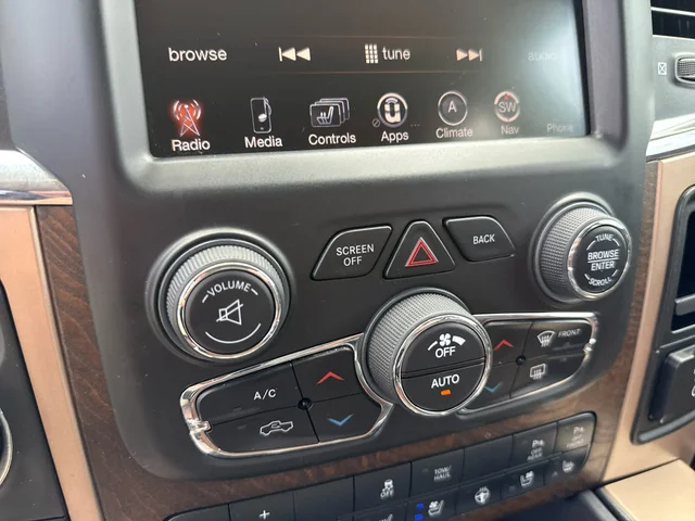 SEMINUEVOS RAM 1500 at Matthews in Liberty Buick GMC
