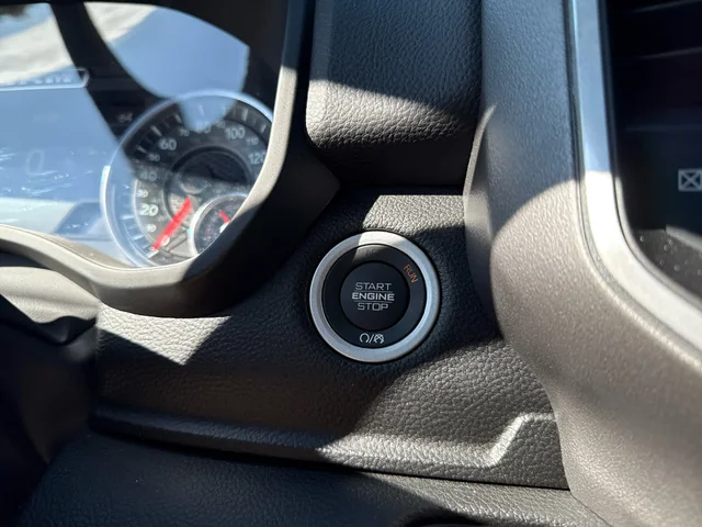 SEMINUEVOS RAM 1500 at Matthews in Liberty Buick GMC