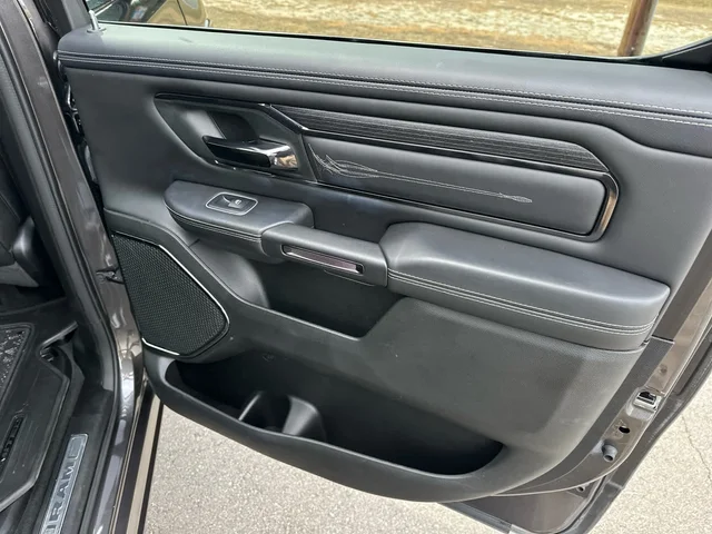 SEMINUEVOS RAM 1500 at Matthews in Liberty Buick GMC