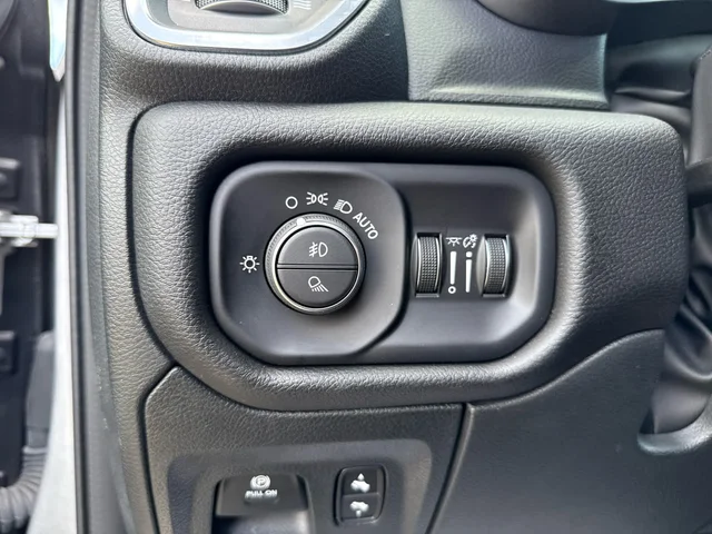SEMINUEVOS RAM 1500 at Matthews in Liberty Buick GMC