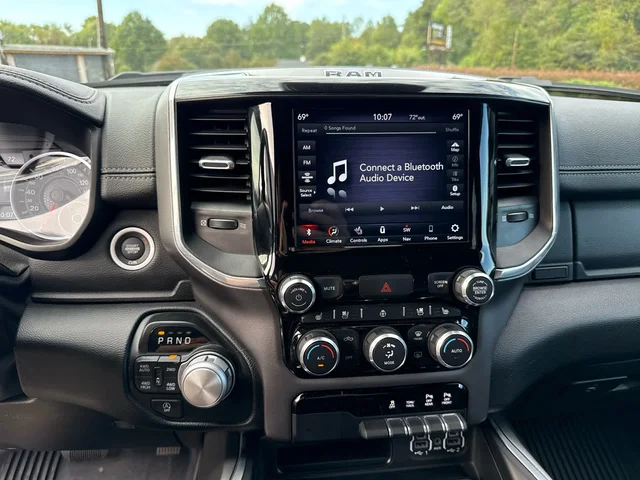 SEMINUEVOS RAM 1500 at Matthews in Liberty Buick GMC