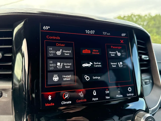 SEMINUEVOS RAM 1500 at Matthews in Liberty Buick GMC