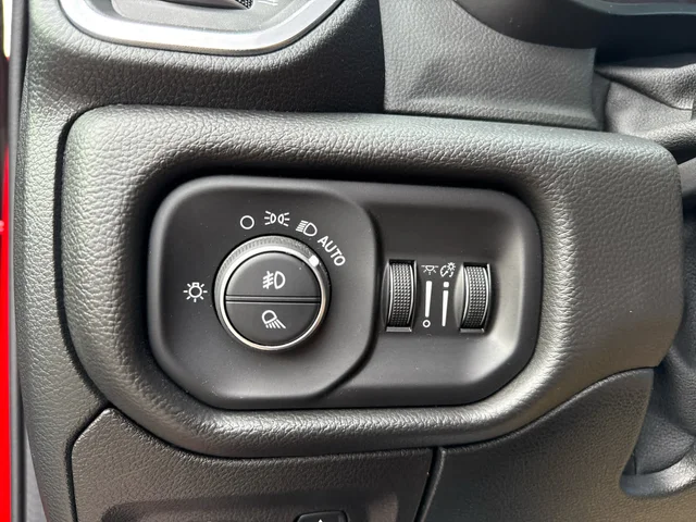 SEMINUEVOS RAM 1500 at Matthews in Liberty Buick GMC