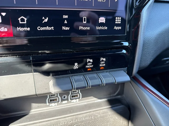 SEMINUEVOS RAM 1500 at Matthews in Liberty Buick GMC