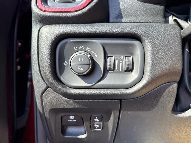 SEMINUEVOS RAM 1500 at Matthews in Liberty Buick GMC