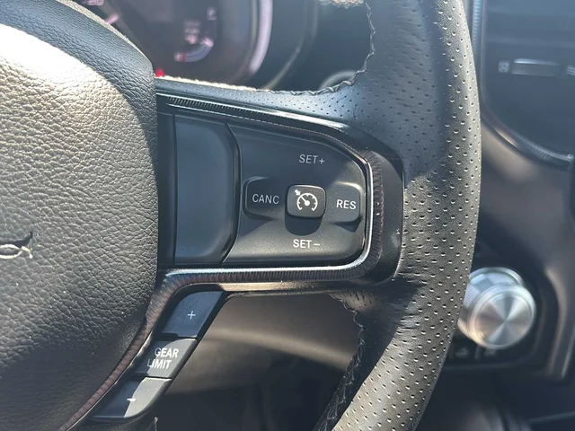 SEMINUEVOS RAM 1500 a Estados en autogozo