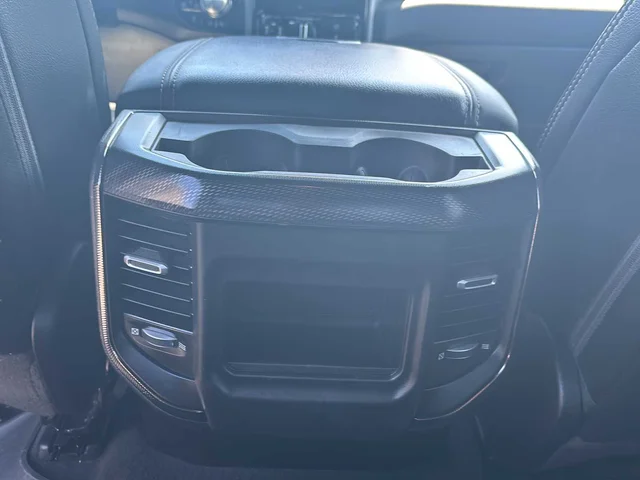 SEMINUEVOS RAM 1500 a Estados en autogozo