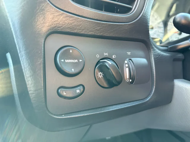 SEMINUEVOS DODGE Caravan at Matthews in Liberty Buick GMC