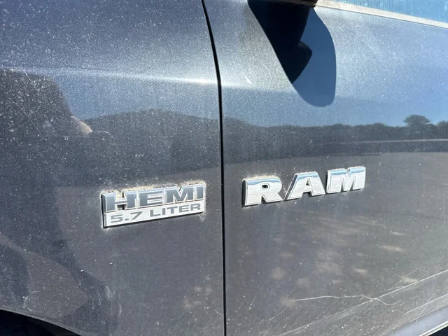 SEMINUEVOS DODGE Ram 1500 at Matthews in Liberty Buick GMC