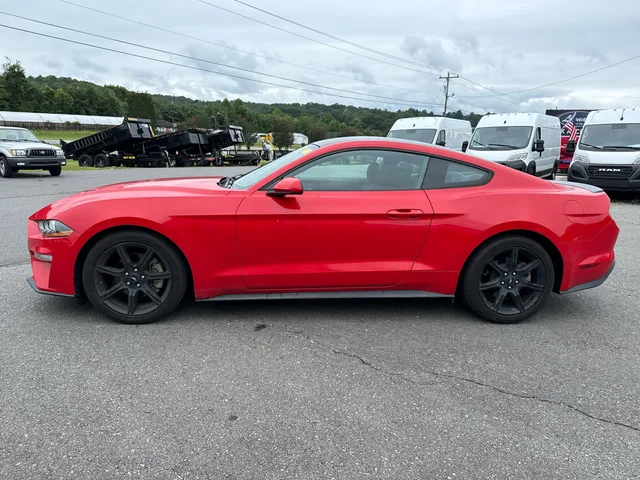 SEMINUEVOS FORD Mustang at Matthews in Liberty Buick GMC