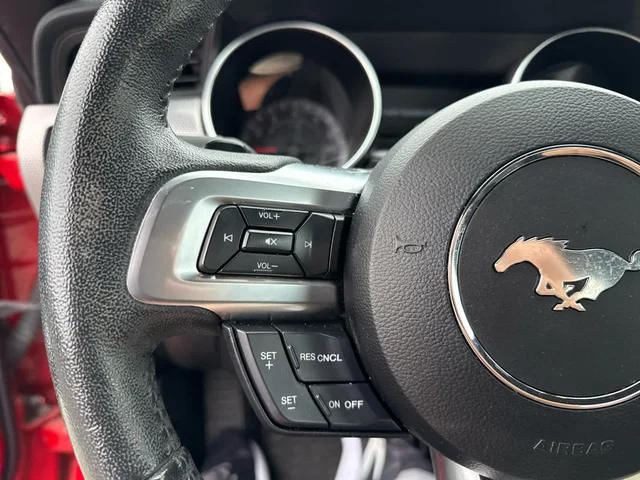 SEMINUEVOS FORD Mustang at Matthews in Liberty Buick GMC