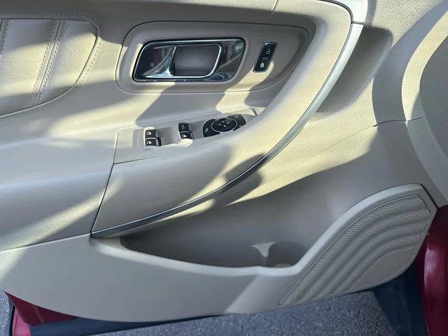SEMINUEVOS FORD Taurus a Estados en autogozo