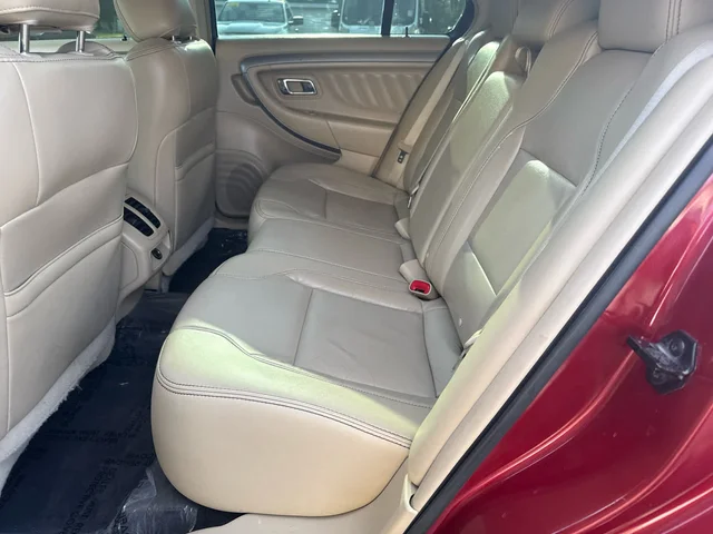 SEMINUEVOS FORD Taurus a Estados en autogozo
