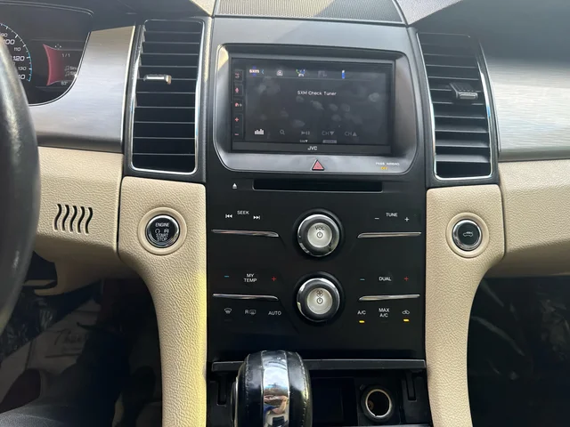 SEMINUEVOS FORD Taurus a Estados en autogozo