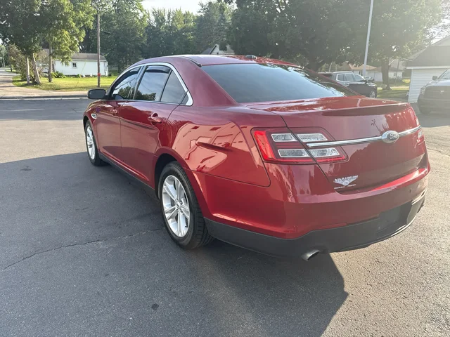 SEMINUEVOS FORD Taurus a Estados en autogozo