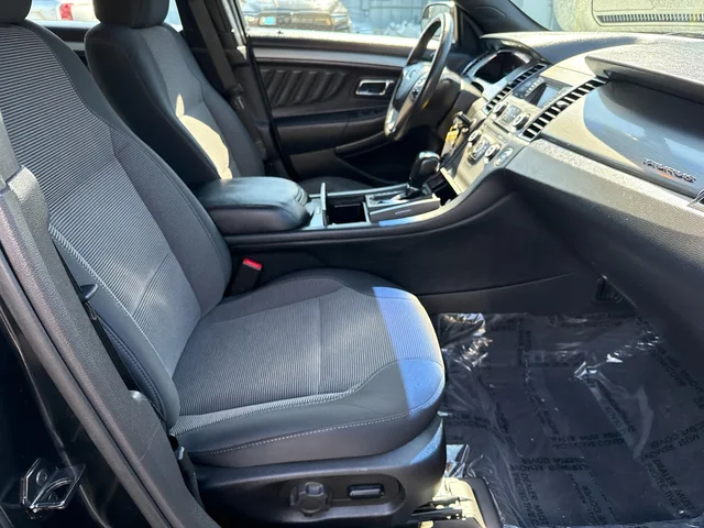 SEMINUEVOS FORD Taurus a Estados en autogozo