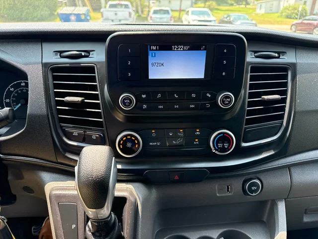 SEMINUEVOS FORD Transit Passenger a Estados en autogozo