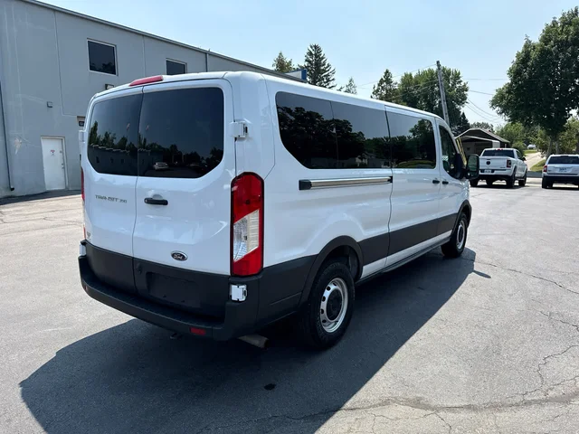 SEMINUEVOS FORD Transit Passenger a Estados en autogozo