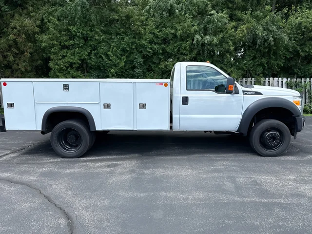 SEMINUEVOS FORD Super Duty F-450 DRW a Estados en autogozo