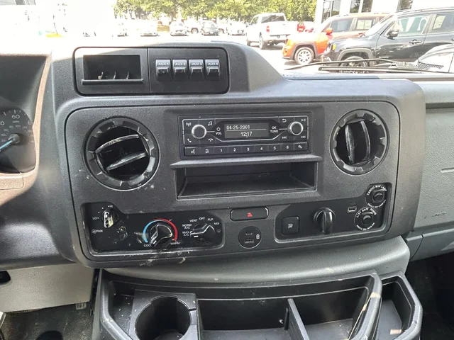 SEMINUEVOS FORD E-Series Cutaway a Estados en autogozo