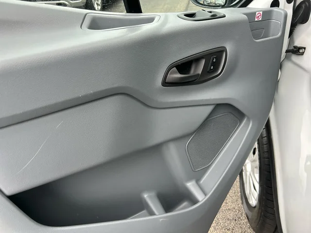 SEMINUEVOS FORD Transit Passenger a Estados en autogozo