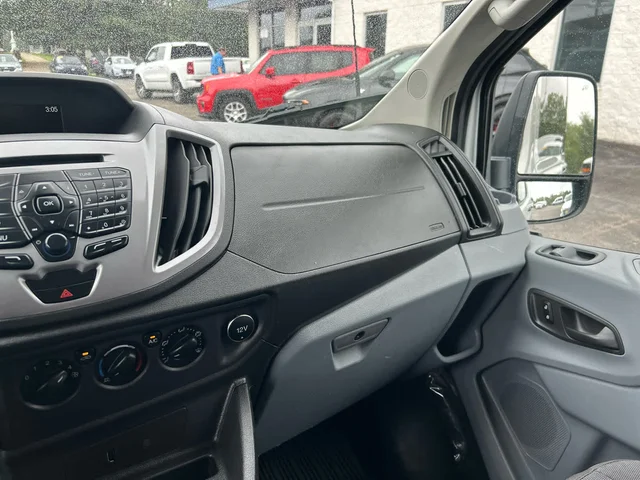 SEMINUEVOS FORD Transit Passenger a Estados en autogozo