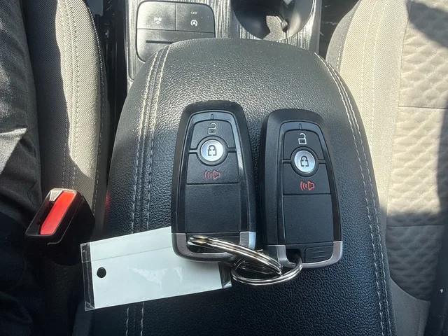 SEMINUEVOS FORD Escape a Estados en autogozo
