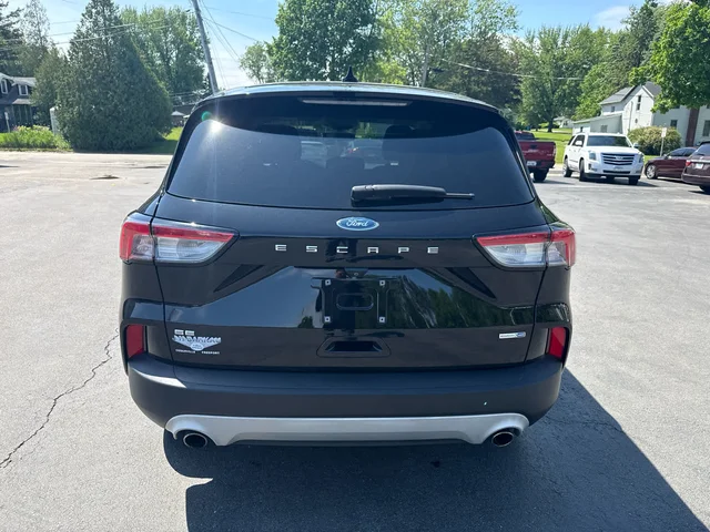 SEMINUEVOS FORD Escape a Estados en autogozo