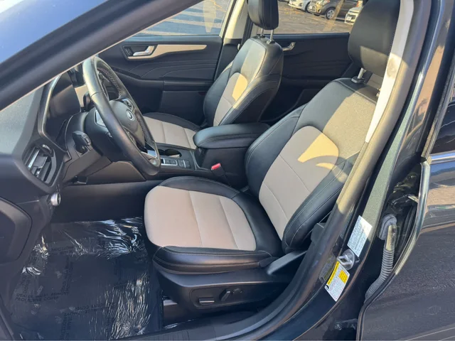 SEMINUEVOS FORD Escape a Estados en autogozo