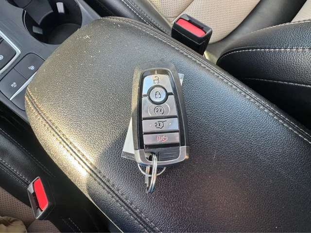 SEMINUEVOS FORD Escape a Estados en autogozo