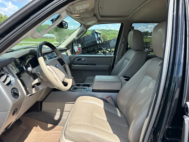 SEMINUEVOS FORD Expedition EL at Mount Airy in Mount Airy Chrysler Dodge Jeep Ram Fiat