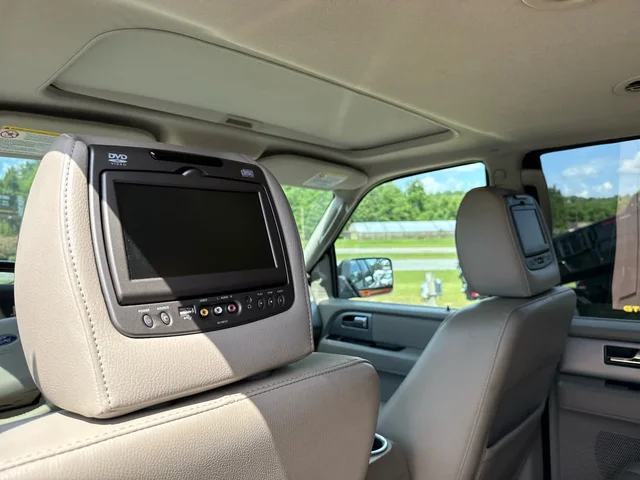 SEMINUEVOS FORD Expedition EL at Mount Airy in Mount Airy Chrysler Dodge Jeep Ram Fiat