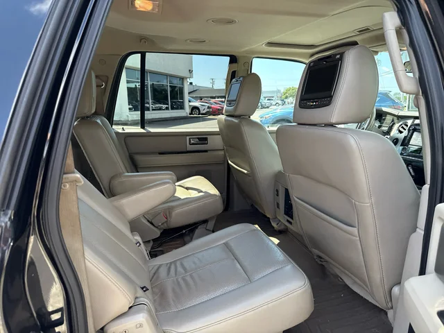SEMINUEVOS FORD Expedition EL at Mount Airy in Mount Airy Chrysler Dodge Jeep Ram Fiat