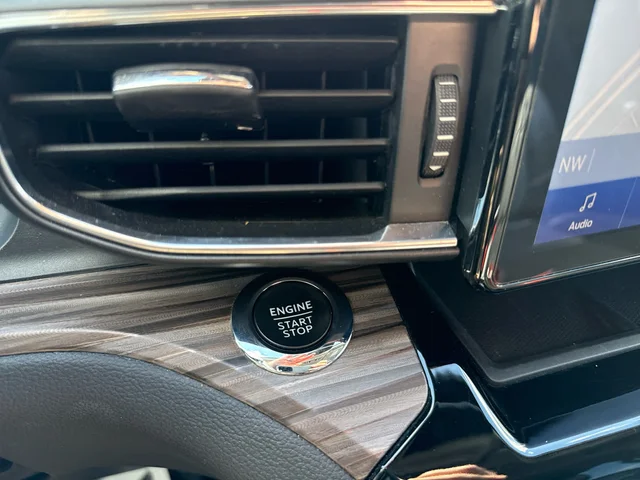SEMINUEVOS FORD Explorer at Matthews in Liberty Buick GMC