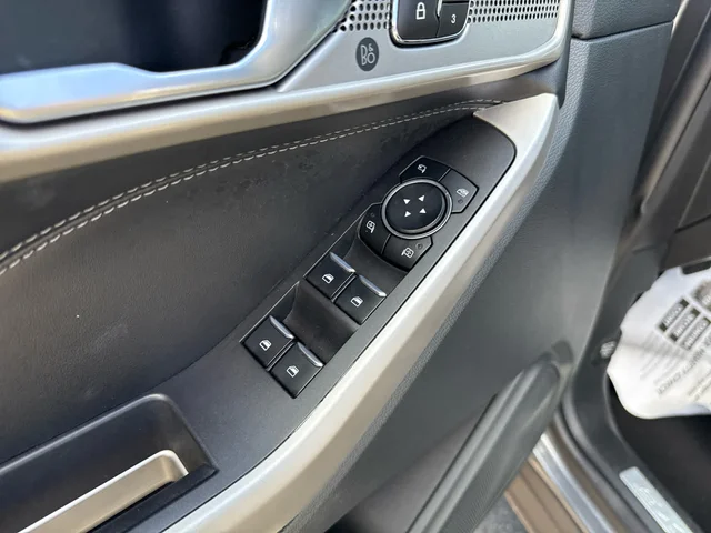 SEMINUEVOS FORD Explorer at Matthews in Liberty Buick GMC