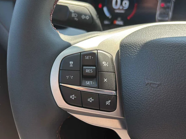 Nuevos FORD EXPLORER à Estados chez autogozo