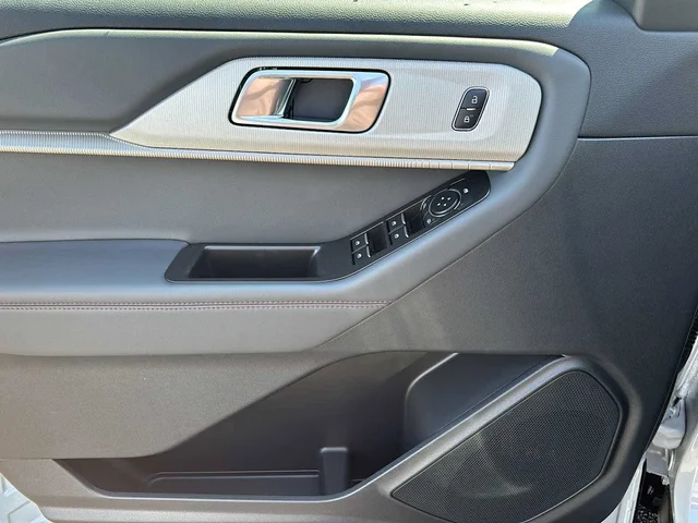 Nuevos FORD EXPLORER à Estados chez autogozo