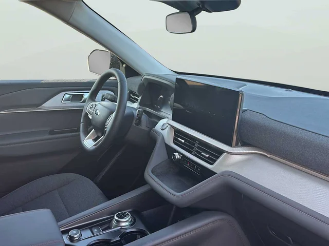 Nuevos FORD EXPLORER à Estados chez autogozo