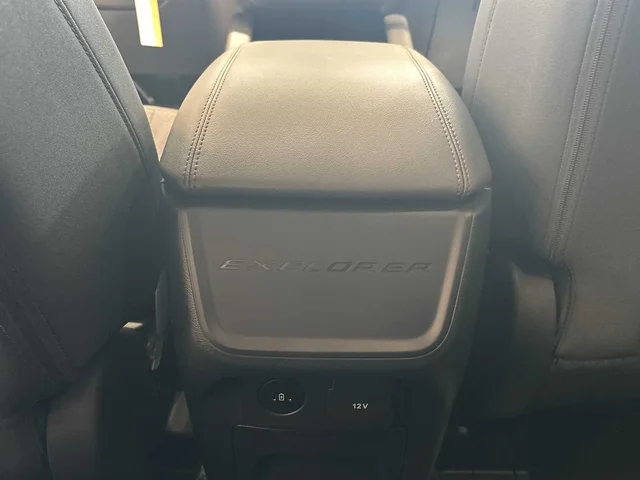Nuevos FORD EXPLORER à Estados chez autogozo