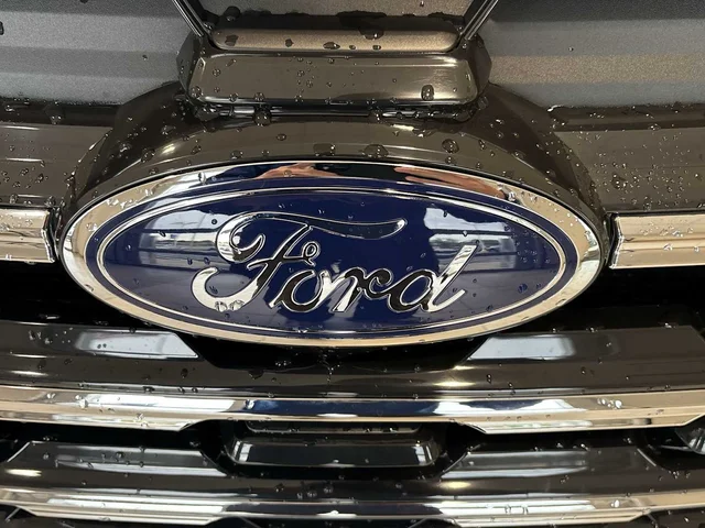 Nuevos FORD EXPLORER à Estados chez autogozo
