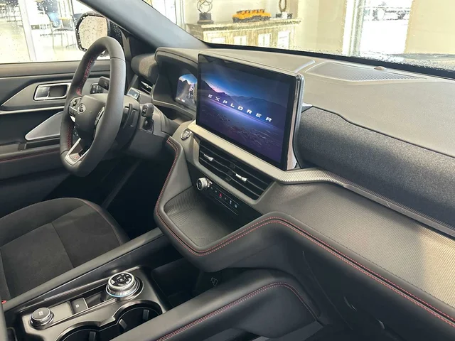 Nuevos FORD EXPLORER à Estados chez autogozo