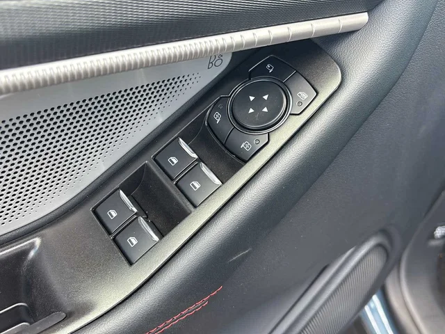 Nuevos FORD EXPLORER à Estados chez autogozo