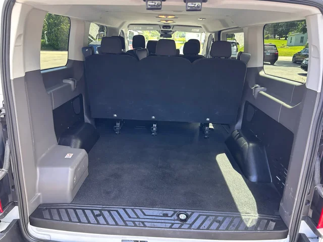 SEMINUEVOS FORD Transit Passenger a Estados en autogozo