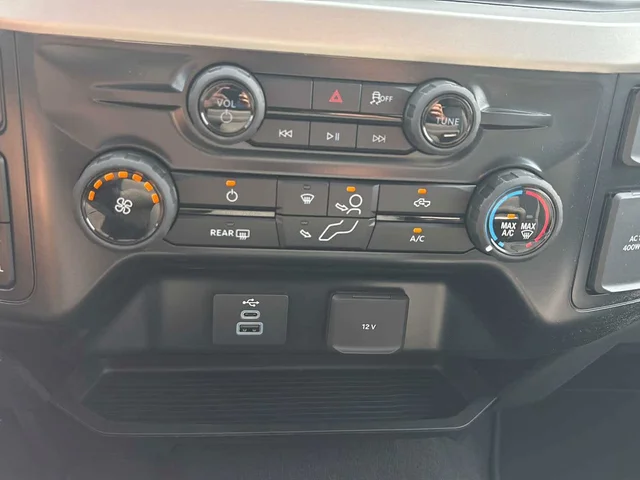 Nuevos FORD SUPER DUTY F-250 SRW à Estados chez autogozo