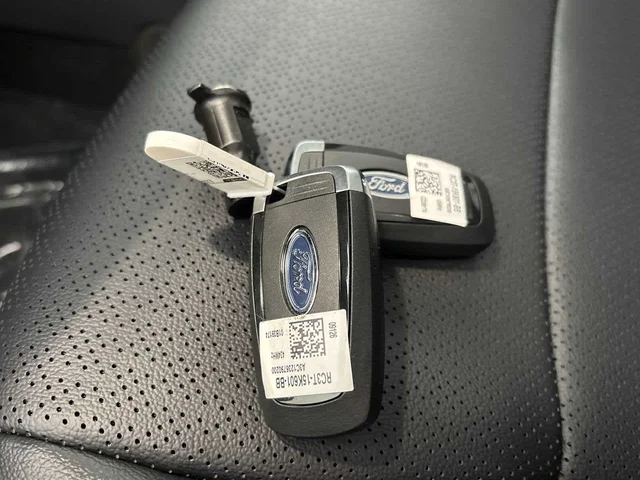 Nuevos FORD SUPER DUTY F-250 SRW à Estados chez autogozo