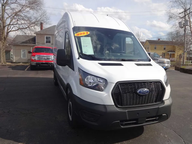 SEMINUEVOS FORD Transit Cargo Van a Estados en autogozo