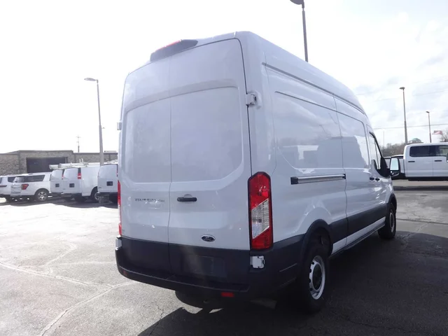SEMINUEVOS FORD Transit Cargo Van a Estados en autogozo