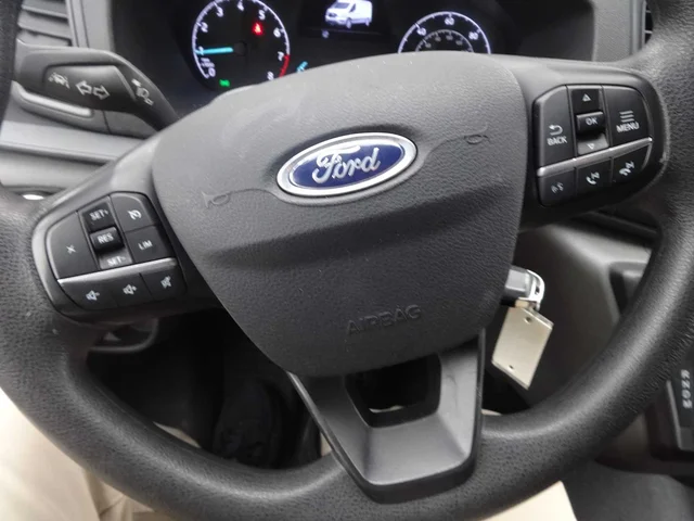 SEMINUEVOS FORD Transit Cargo Van a Estados en autogozo