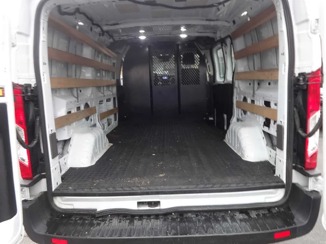 SEMINUEVOS FORD Transit Cargo Van a Estados en autogozo