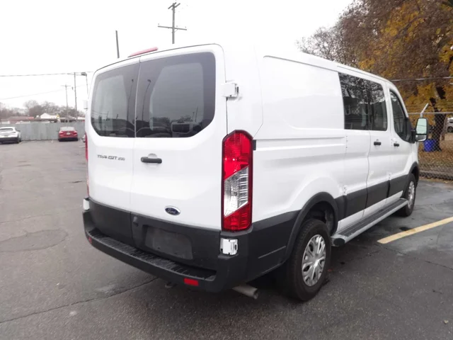 SEMINUEVOS FORD Transit Cargo Van a Estados en autogozo